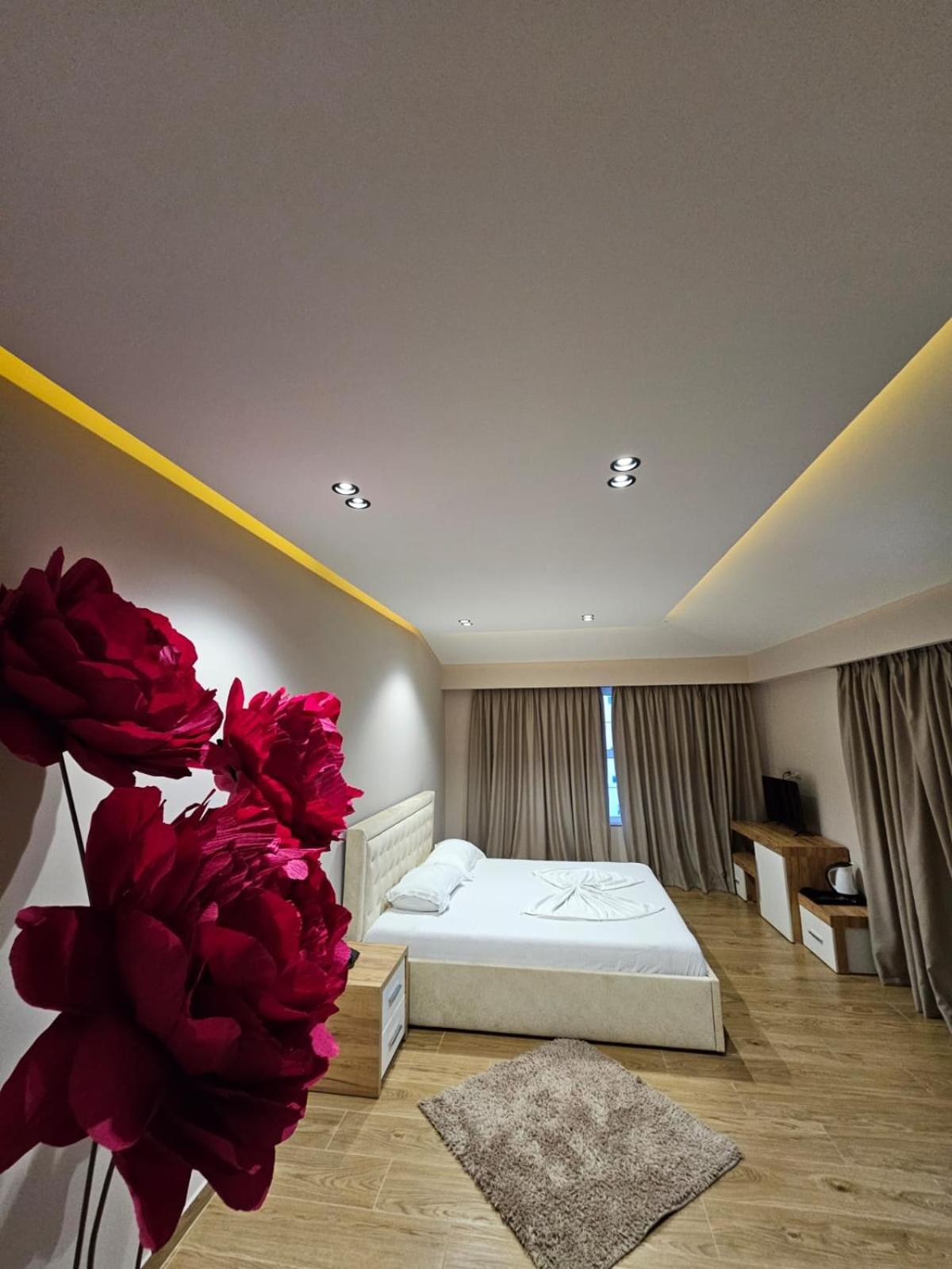 Hotel Ioni-An Ксамил Экстерьер фото